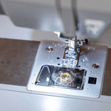 Máquina de Coser HD6705C